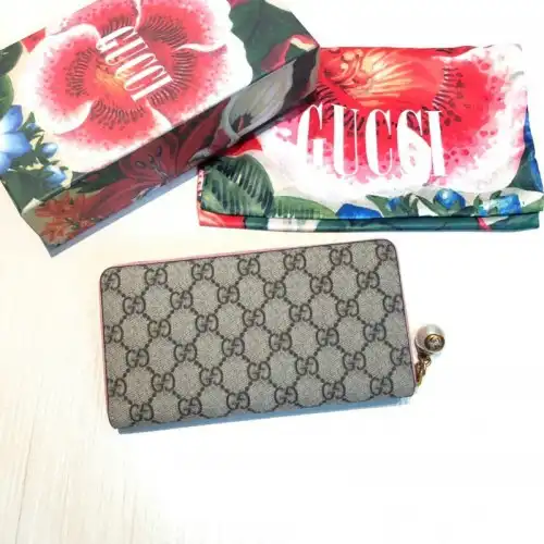 G*u*i bags 20guc0211