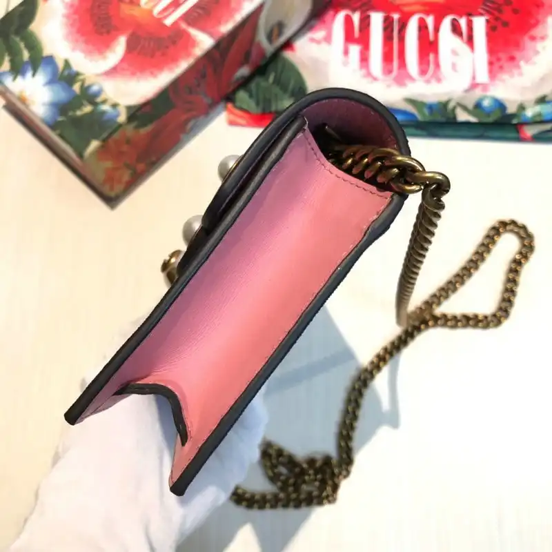G*u*i bags 20guc0214