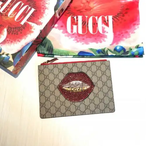 G*u*i bags 20guc0216