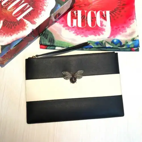 G*u*i bags 20guc0220