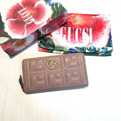 G*u*i bags 20guc0247