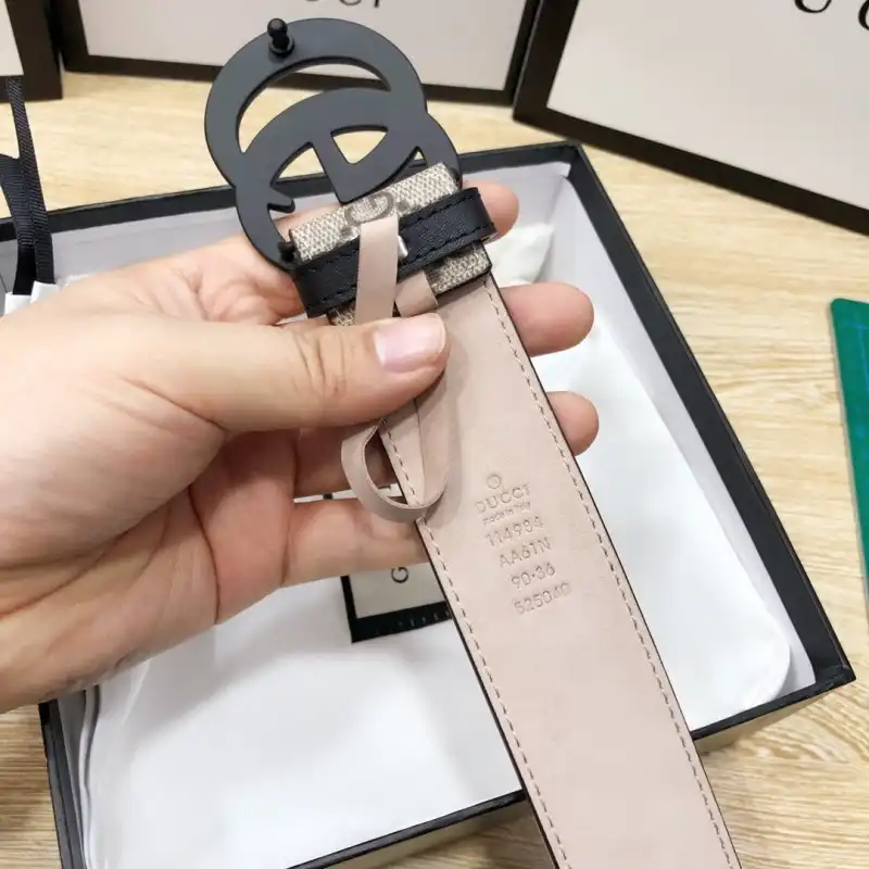 G*u*i s belt 20xia0046