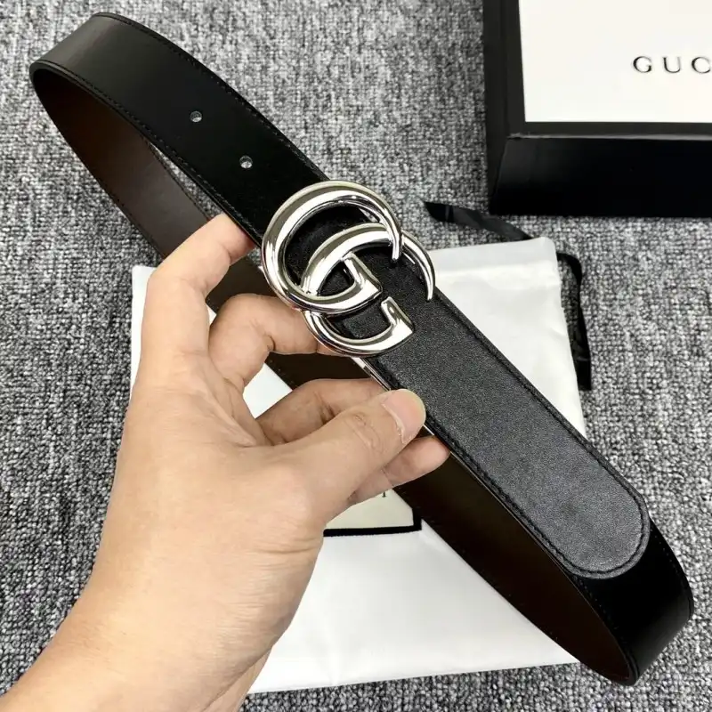 G*u*i s belt 20xia0050