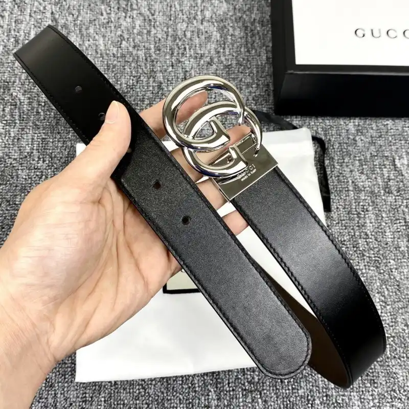 G*u*i s belt 20xia0050