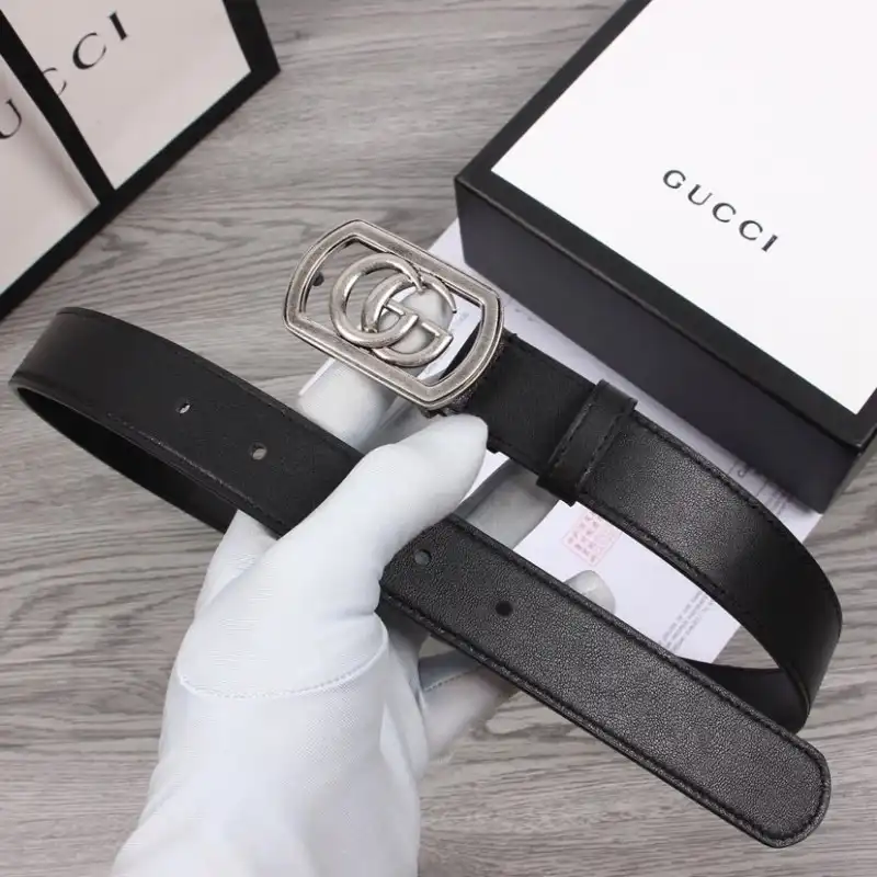 G*u*i s belt 20xia0080