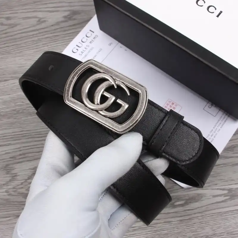 G*u*i s belt 20xia0080