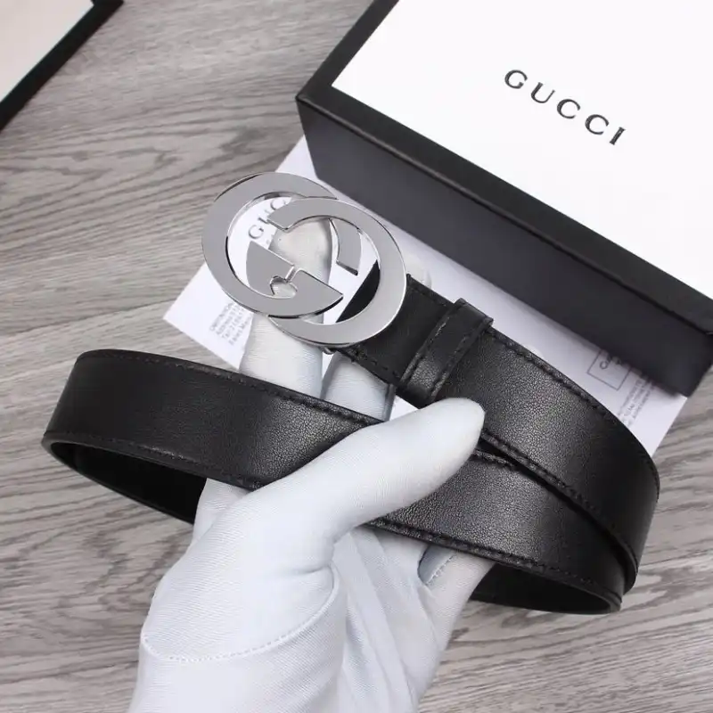 G*u*i s belt 20xia0083