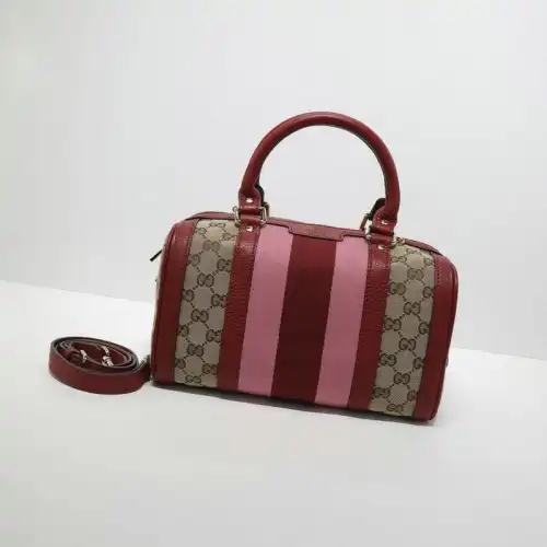 G*u*i bags 204b570089
