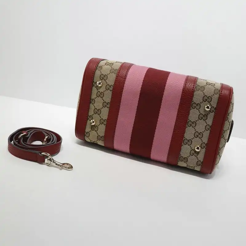 G*u*i bags 204b570089