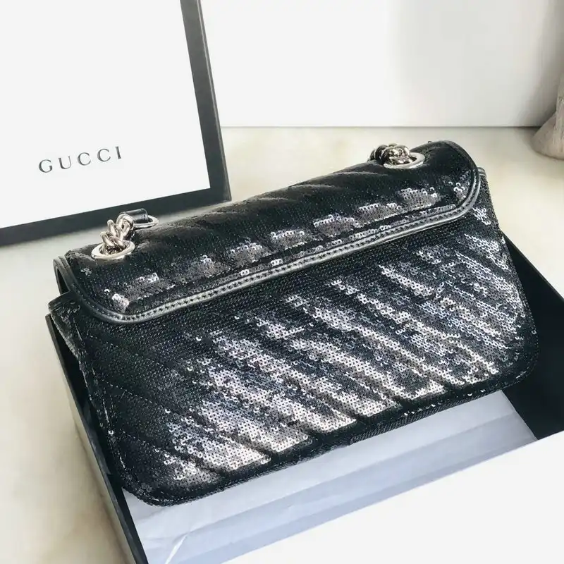 G*u*i bags 2101sh0047