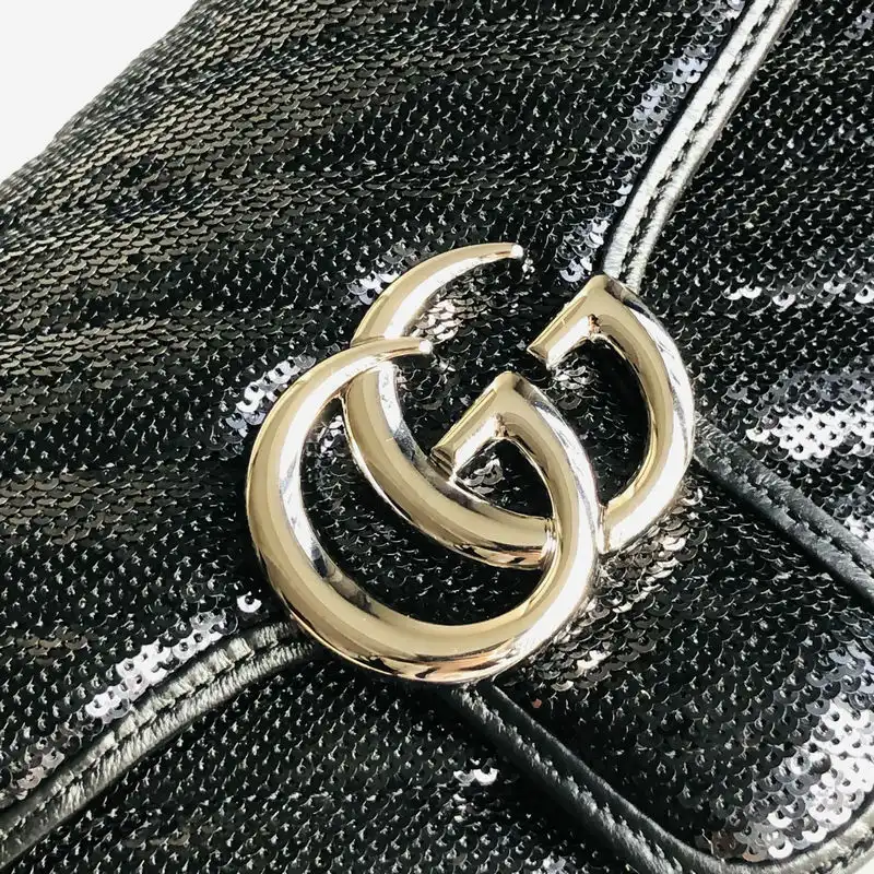 G*u*i bags 2101sh0047