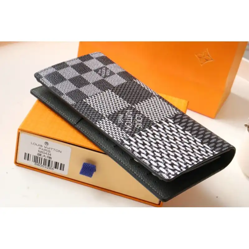 LV Bags 2102SH0004