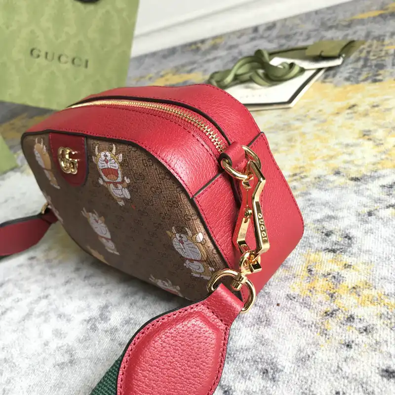 G*u*i bags 2104dj0020