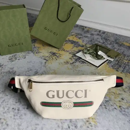 G*u*i bags 2104dj0029