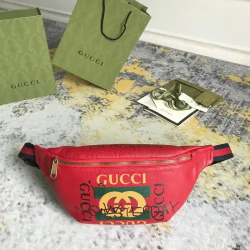 G*u*i bags 2104dj0031