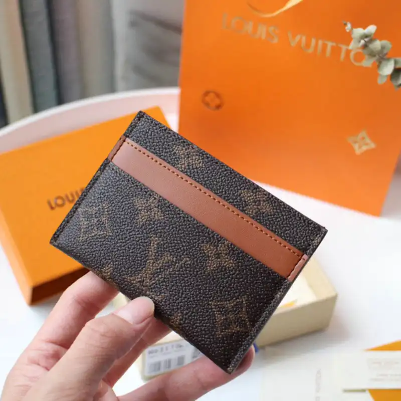 LV Bags 2104DJ0101