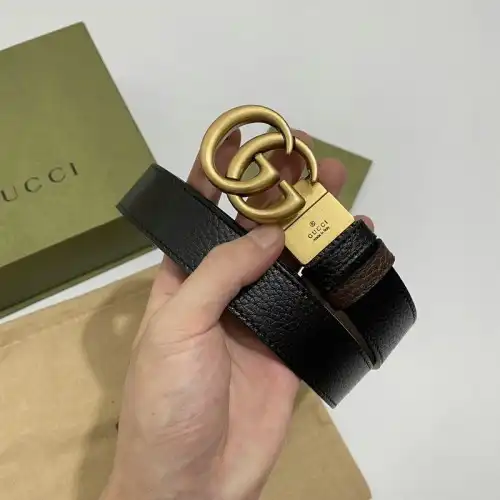 G*u*i belts 2106xf0021