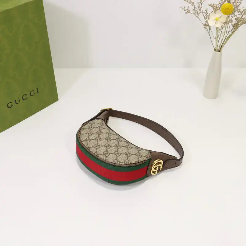 G*u*i bags 2106dj0040