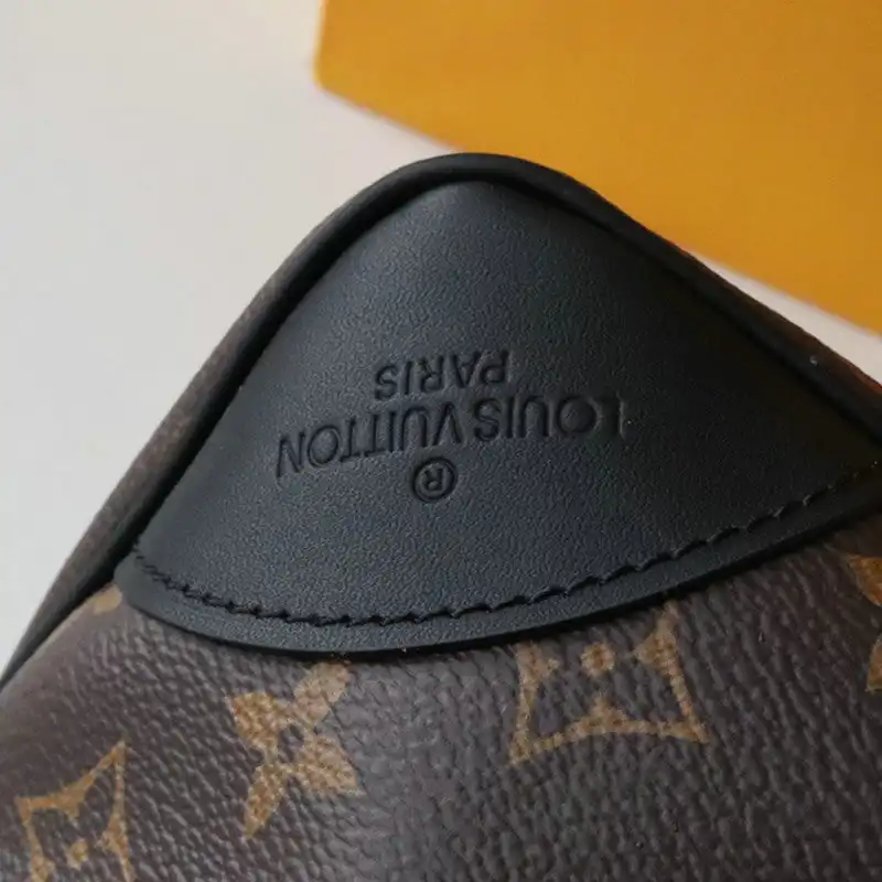 LV Bags 2106DJ0087