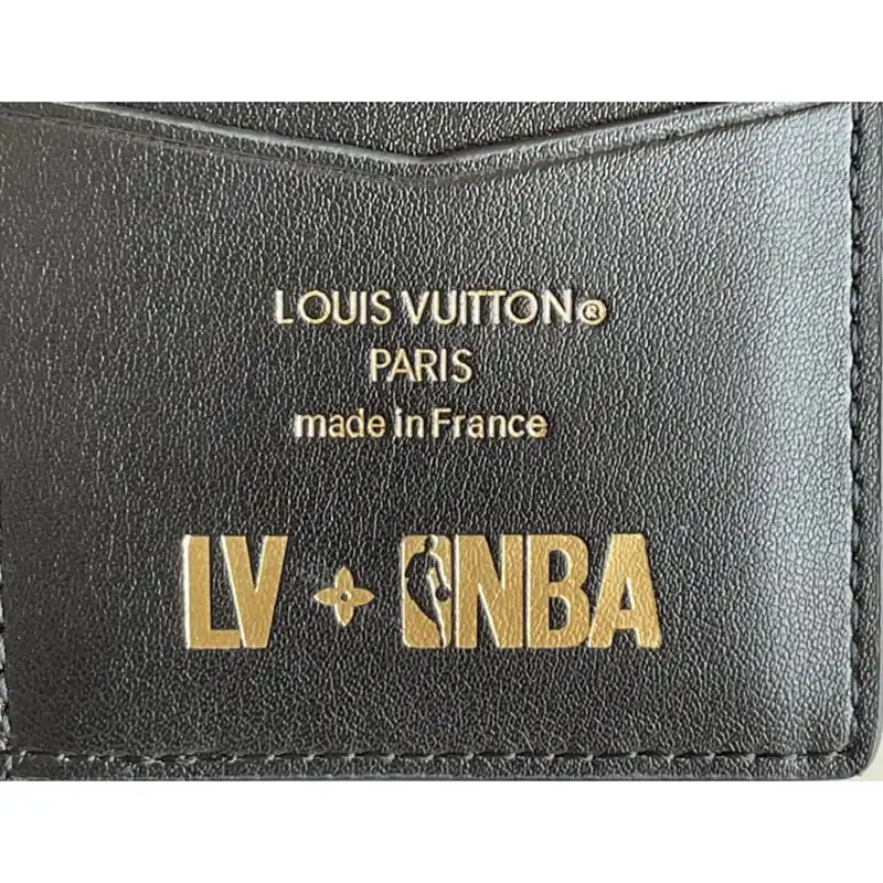 LV Bags 2107YA0025