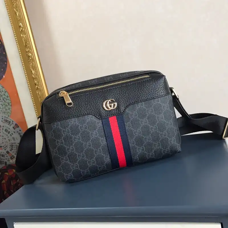 G*u*i bags 2107ya0031