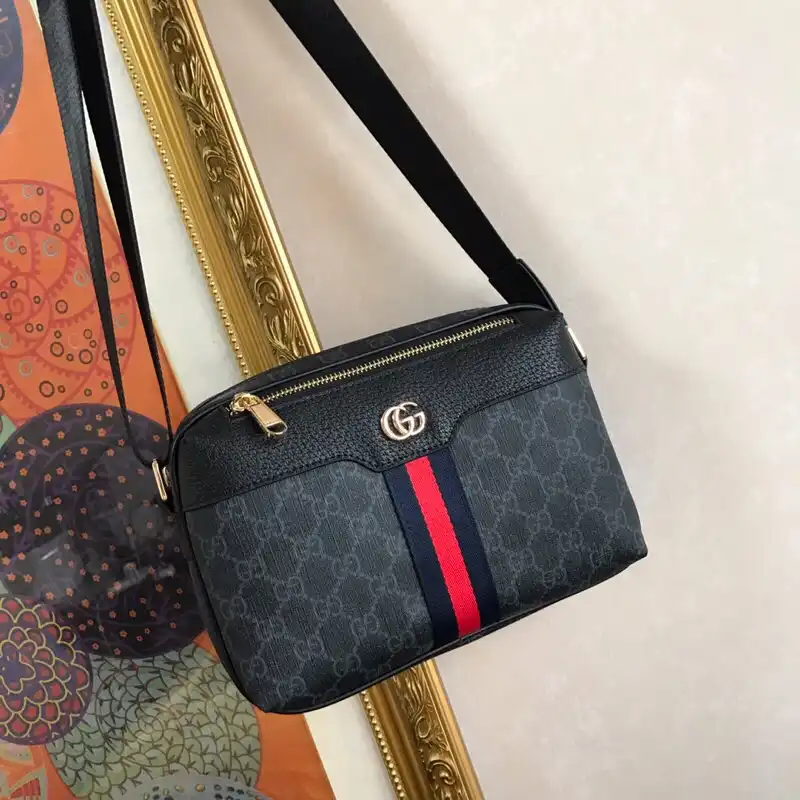 G*u*i bags 2107ya0031