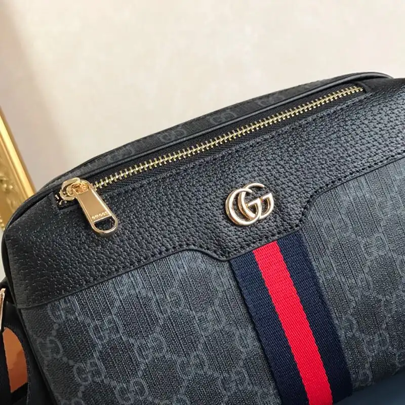 G*u*i bags 2107ya0031