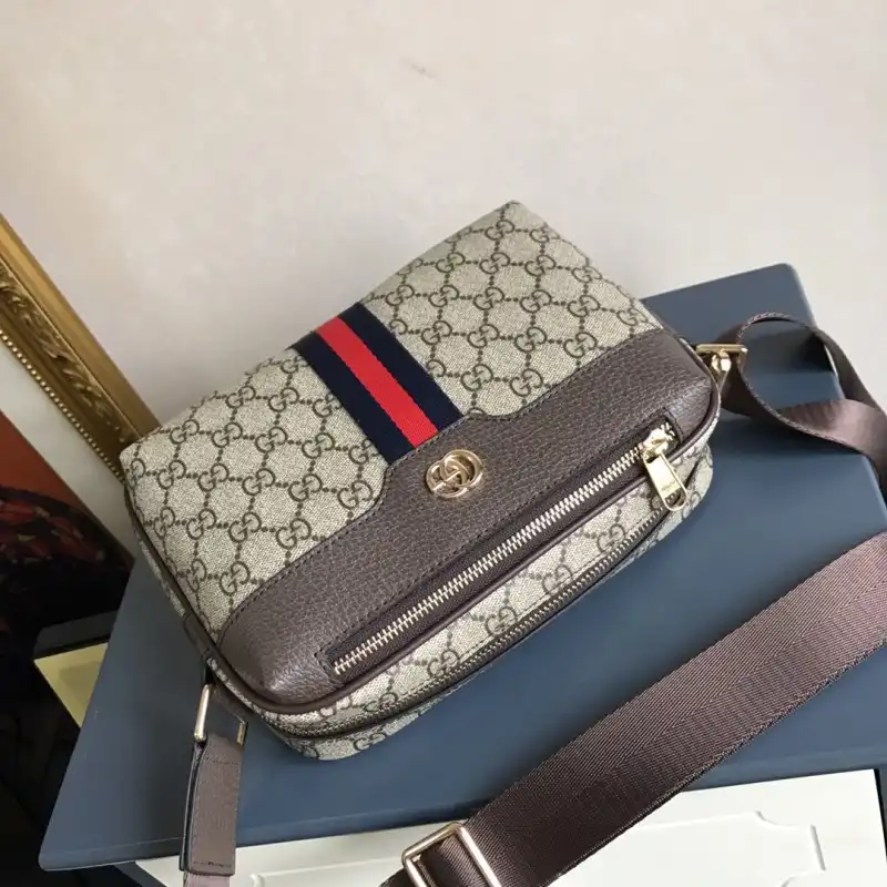 G*u*i bags 2107ya0032