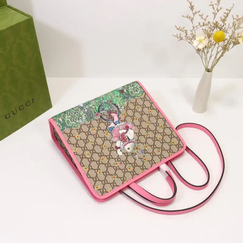 G*u*i bags 2107ya0106