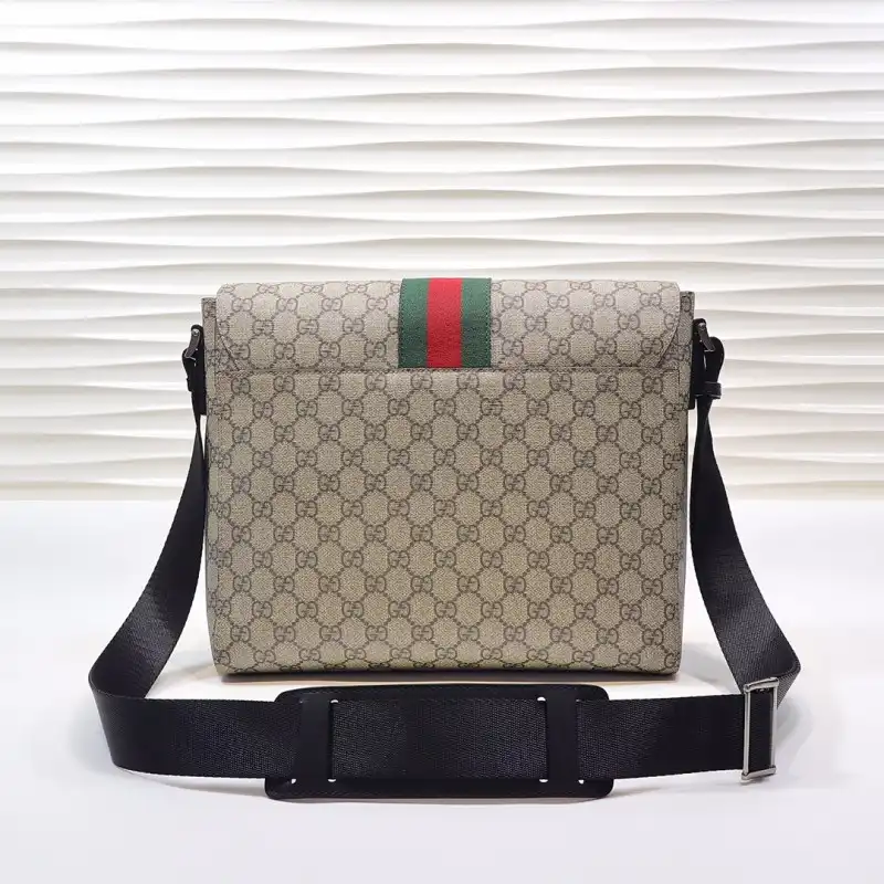 G*u*i s bags 2108dj0026