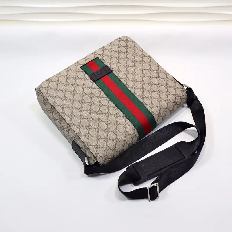 G*u*i s bags 2108dj0026