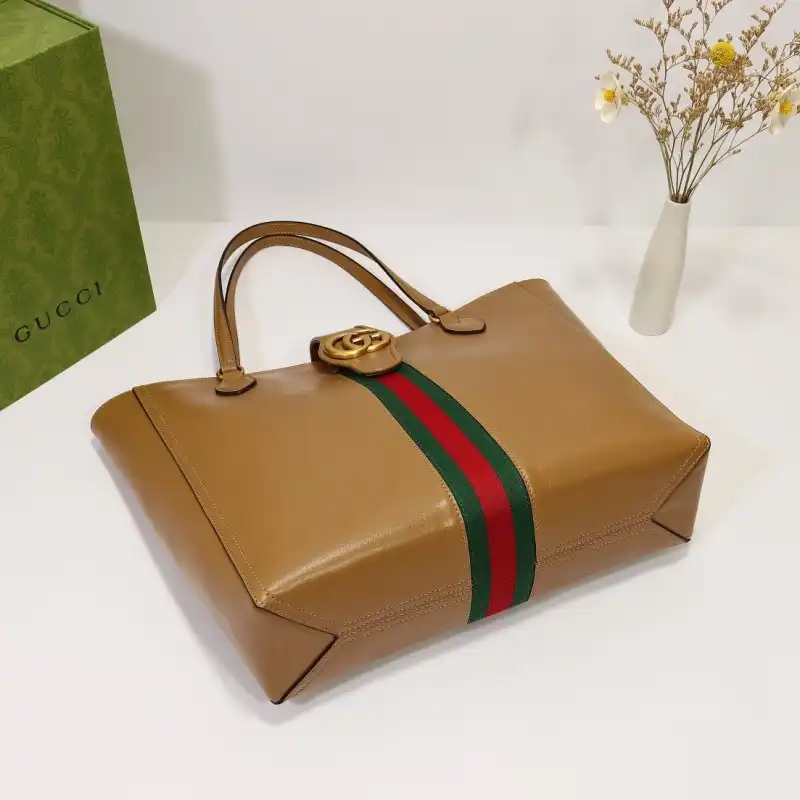 G*u*i s bags 2108dj0070