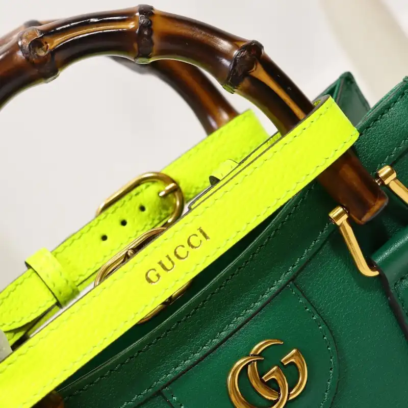 G*u*i s bags 2108dj0078
