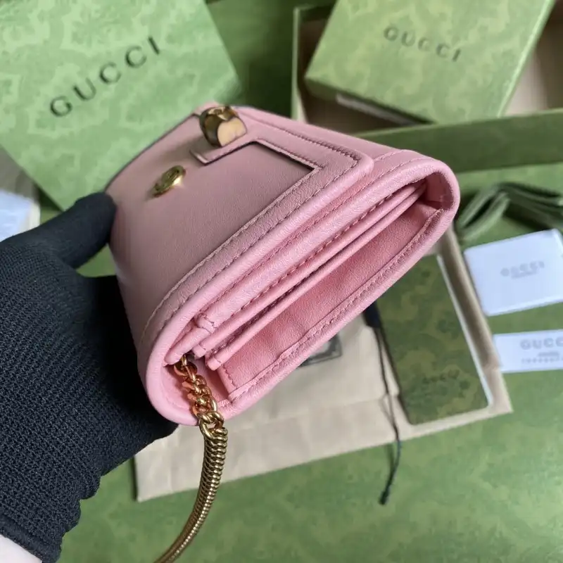 G*u*i s bags 2108ya0058