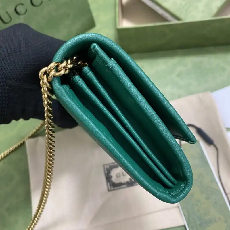 G*u*i s bags 2108ya0059