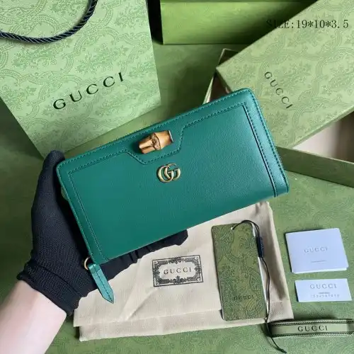 G*u*i s bags 2108ya0064