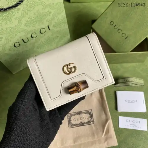 G*u*i s bags 2108ya0066