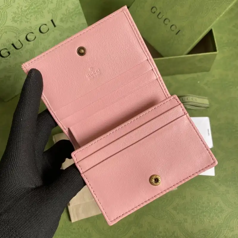 G*u*i s bags 2108ya0068
