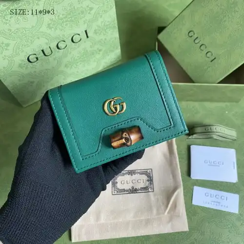 G*u*i s bags 2108ya0069