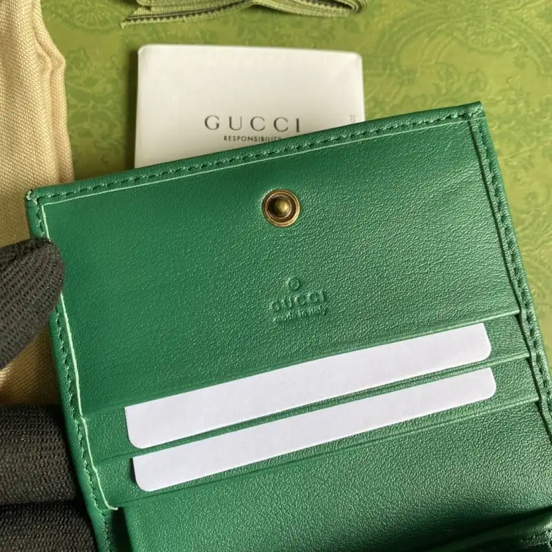 G*u*i s bags 2108ya0069