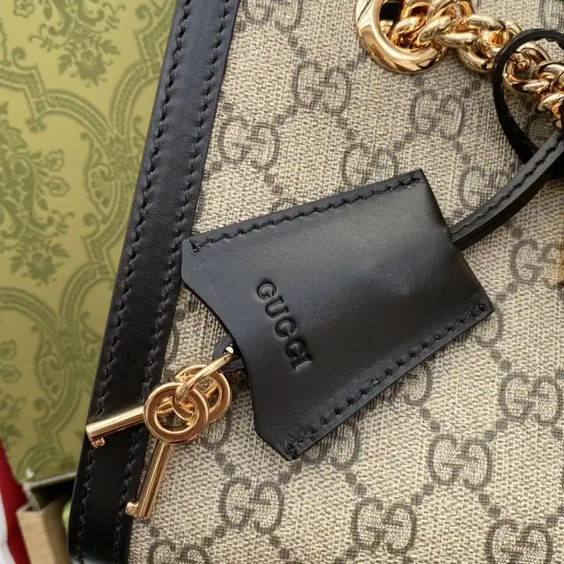 G*u*i s bags 2108ya0086