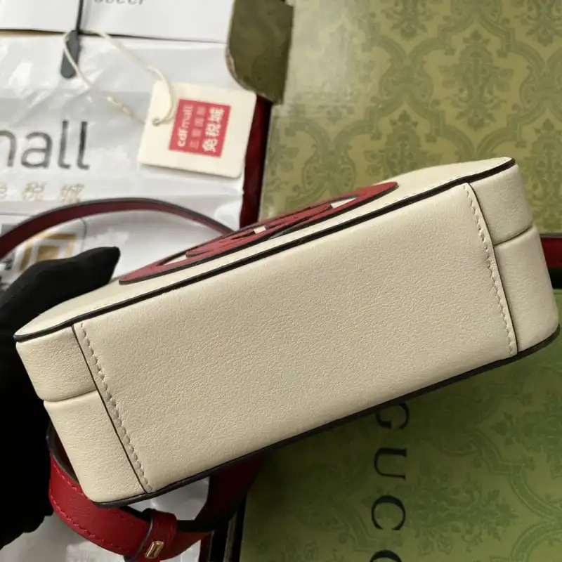 G*u*i s bags 2108ya0096