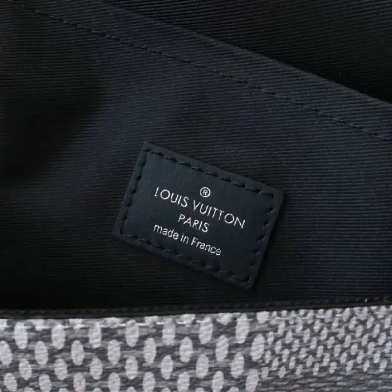 LV Bags 2109DJ0033