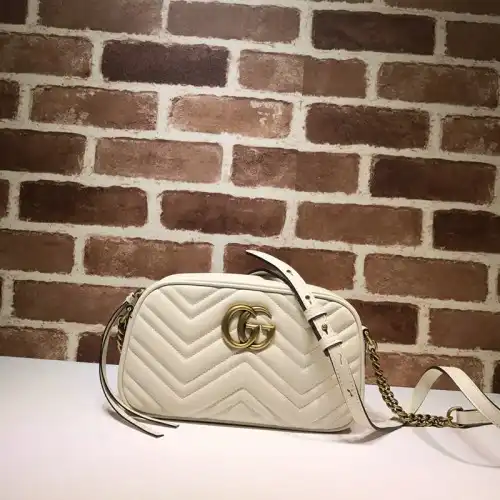 G*u*i bag 2109ya0074