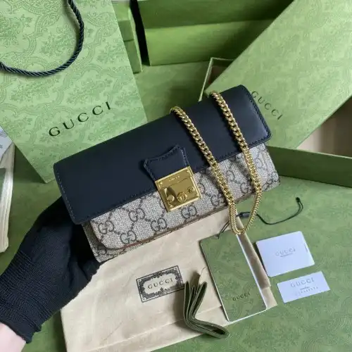 G*u*i bag 2109ya0079