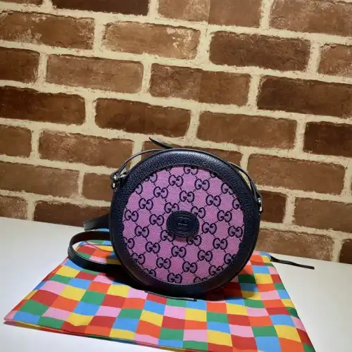 G*u*i bag 2109ya0101