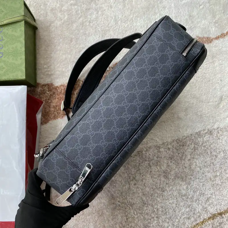G*u*i bag 2109ya0104