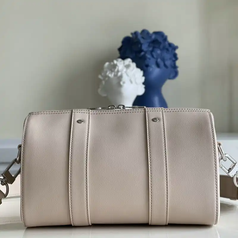 LV Bag 2109YA0143
