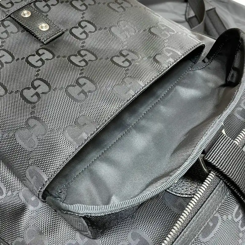 G*u*i bag 2109ya0204