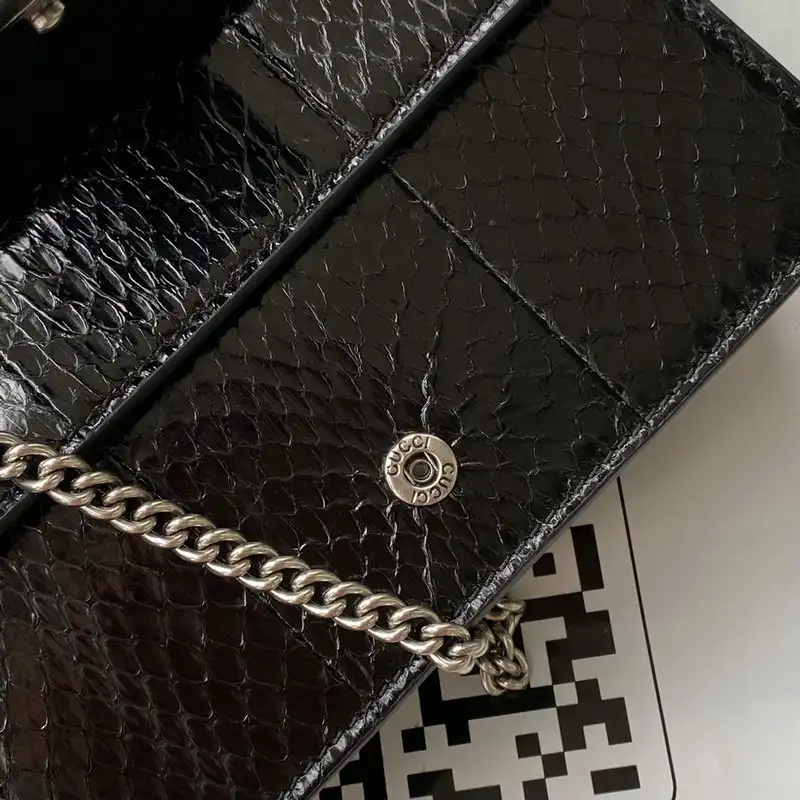 G*u*i bag 2109ya0219